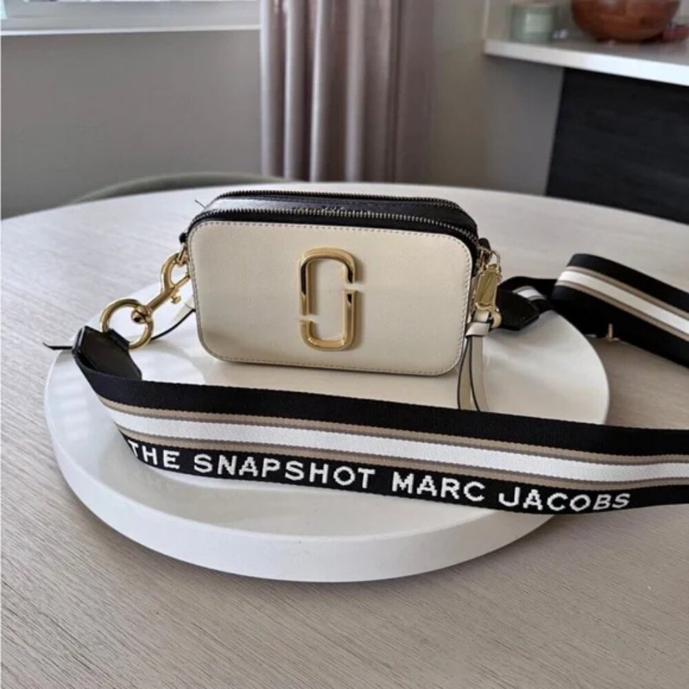 Marc Jacobs White and Gold Crossbody Bag